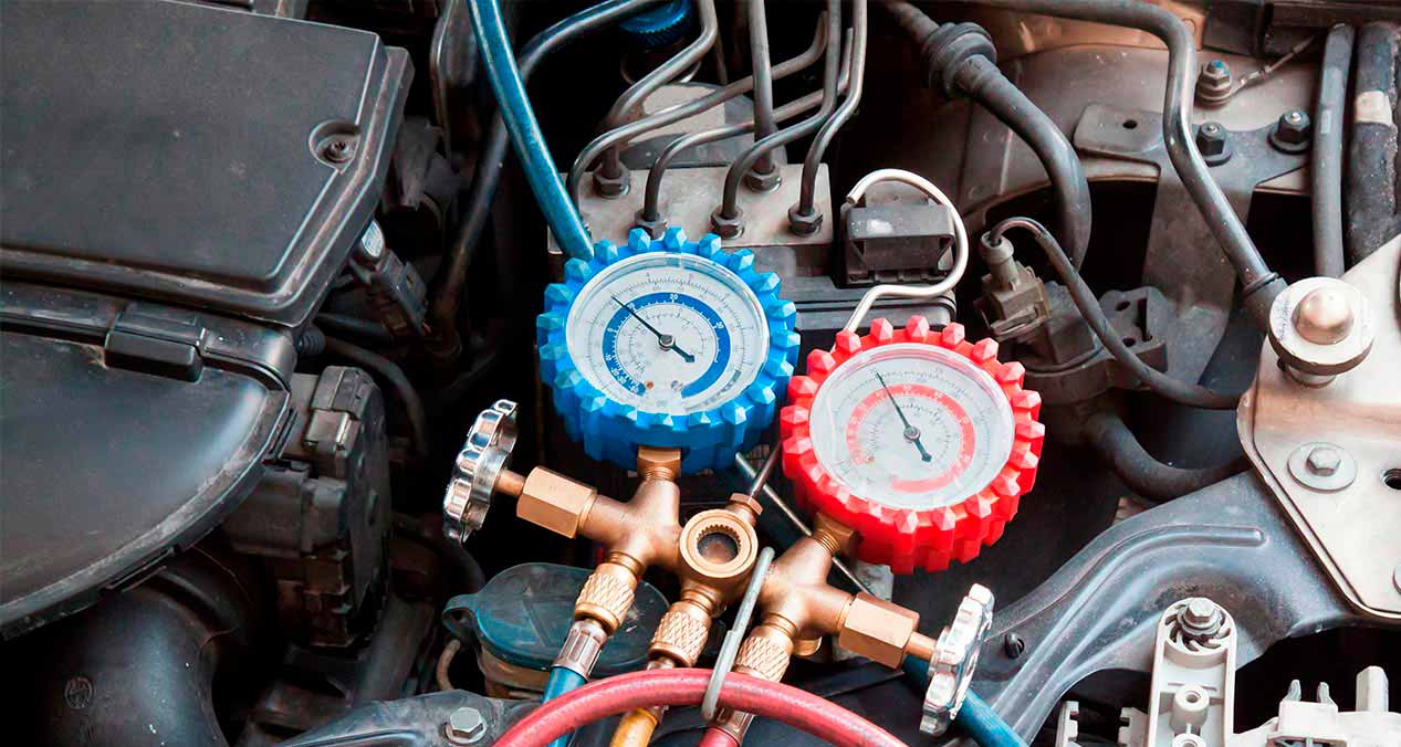 Servicio profesional de aire acondicionado automotriz